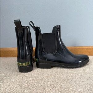 Lauren Ralph Lauren Black Chelsea Rain Boots – Women’s Size 8